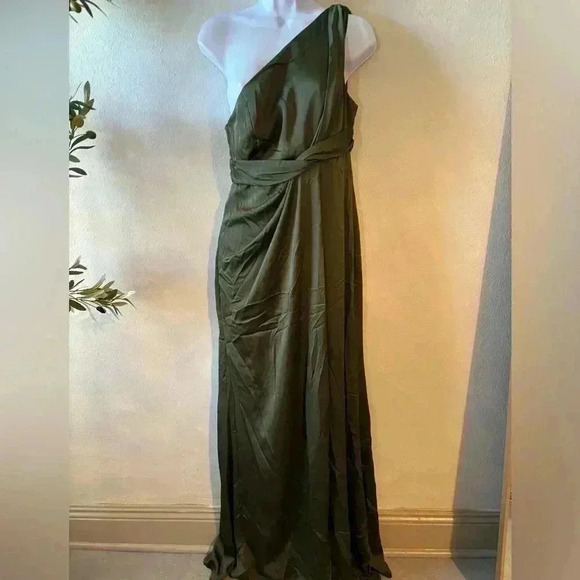 Dessy Collection One-Shoulder‎ Satin Gown - Picture 2 of 9